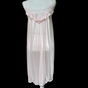 WOMEN’S PINK NIGHTGOWN WITH LACE FLORAL BODICE, SIZE SMALL